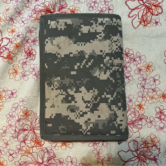 RITE IN THE RAIN 1/2” RING BINDER in ACU COVER - Picture 2 of 3